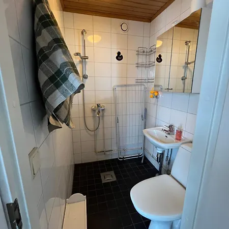 Koko Huoneisto Jaervinaekoealalla Apartment Tampere