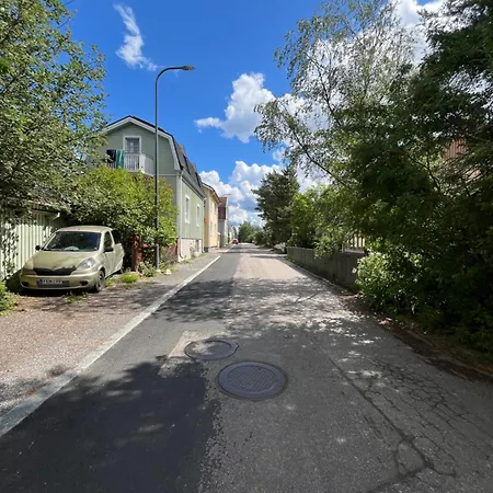 Koko Huoneisto Jaervinaekoealalla Apartment